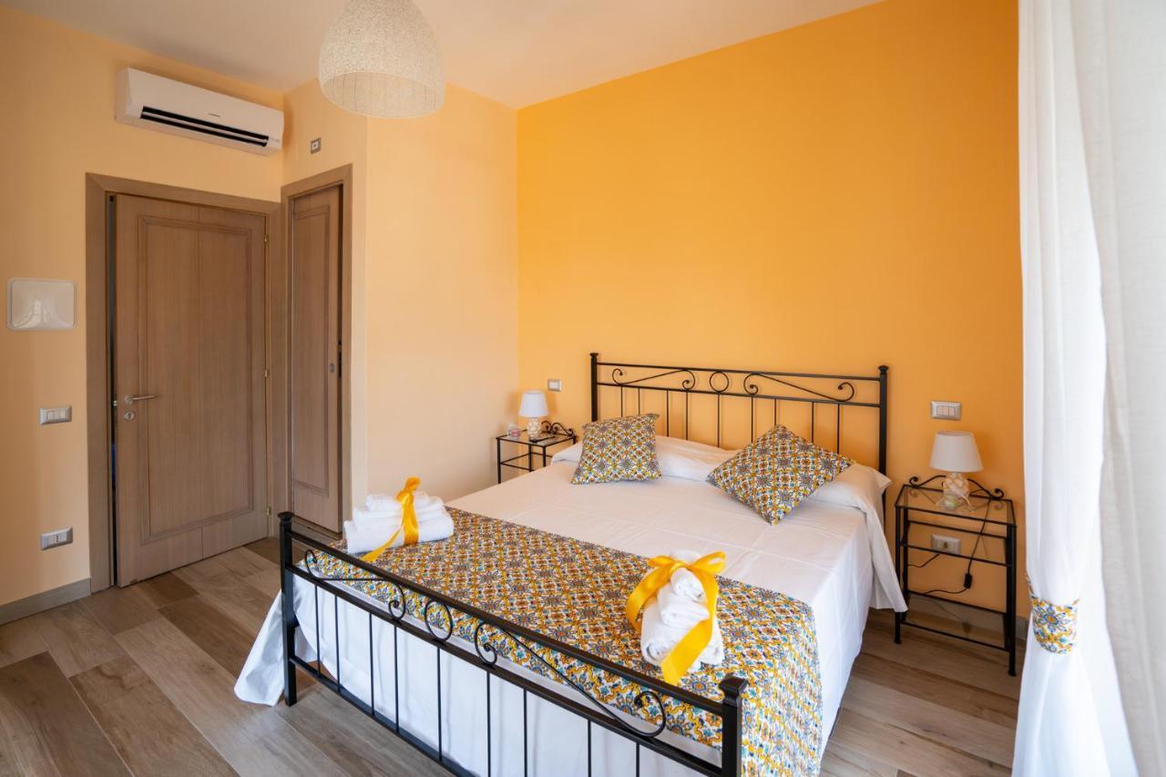 ---5 Minutes From The Sea ---Panorama And A-C Bed & Breakfast Vietri sul Mare Exterior photo